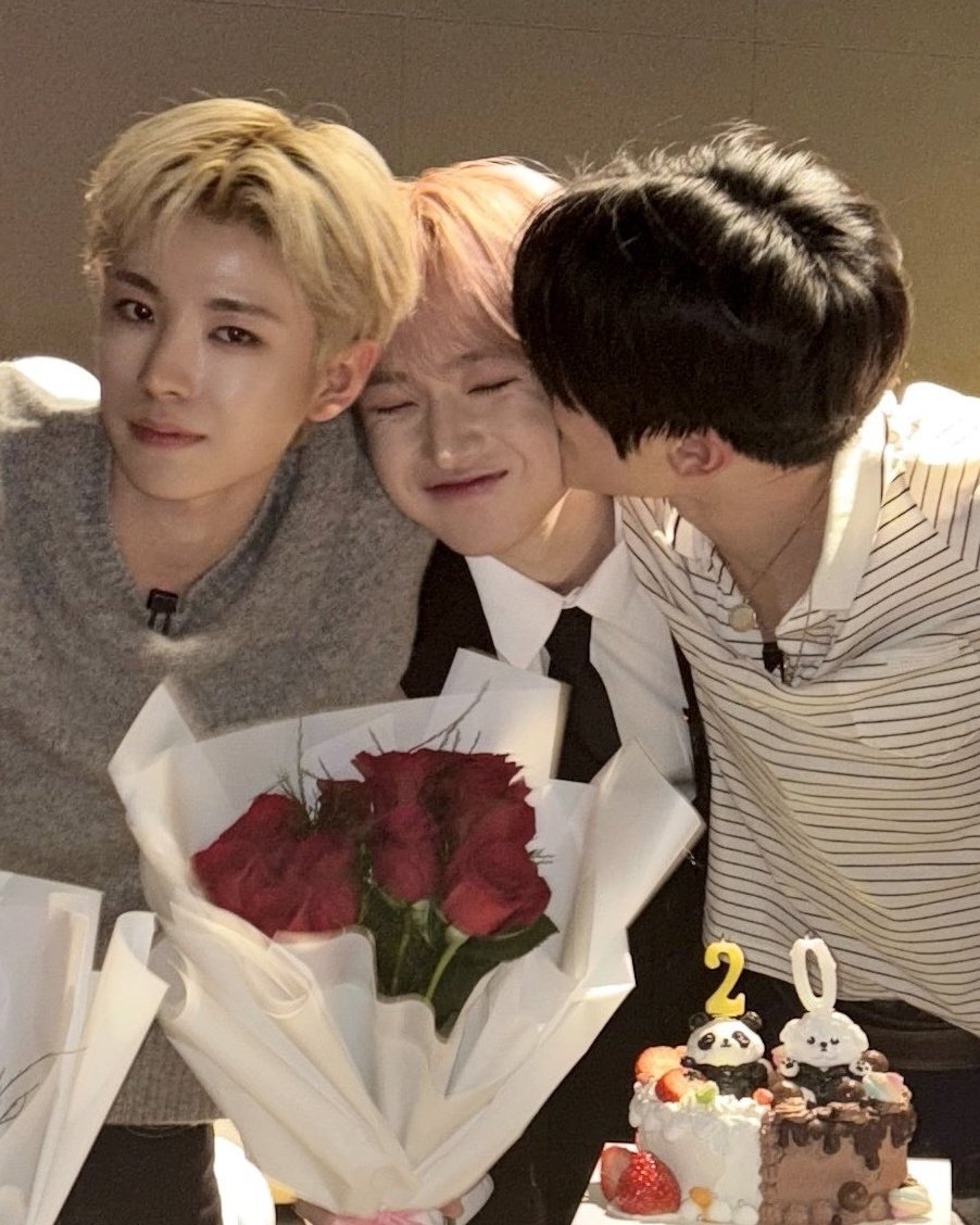 내가일등이야
                                             난자신없어
                                                                            둘다좋아♡