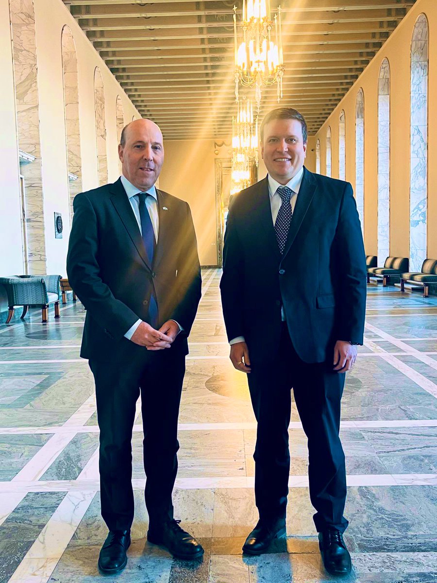It was a pleasure to meet <a href="/VilleTavio/">Ville Tavio</a>, Minister for Trade and Development, for a wide-ranging and constructive discussion on deepening our cooperation and strengthening our partnership. 

The wonderful crisp winter day in Helsinki added a special touch to our meeting. 

🇮🇱🇫🇮