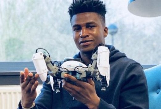 Silas Adekunle is the World's Highest Paid Robotics Engineer. He built the world's first intelligent gaming robot, Mekamon at the age of 24 in 2016. It sold 500 units that same year. He signed an exclusive deal with Apple in 2017.