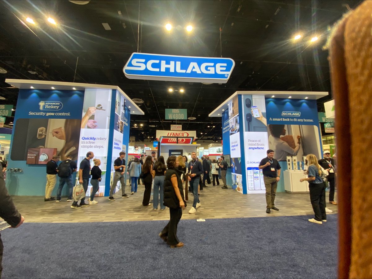 ZentraAccess's tweet photo. We are LIVE at IBS 2025!

The show floor is officially open in Orlando, and the Zentra team is excited to see you! Stop by the Schlage Booth #W4757 today or tomorrow to meet our experts and experience our latest solutions firsthand.

We’ll see you at the booth! 📍 https://t.co/O3YDNSMQVK