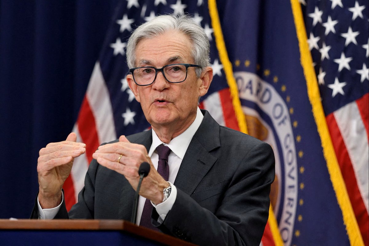 CryptosR_Us's tweet photo. 🇺🇸 SAN FRANCISCO FED’S MARY DALY SIGNALS 75 BPS PATH TO “NEUTRAL” 

Mary Daly says policy could ease ~75 bps in 2026 to reach neutral, with labor market fragility now a key concern. 

Analysts increasingly see three quarter-point cuts as the base case. https://t.co/KtAvaN7PHf