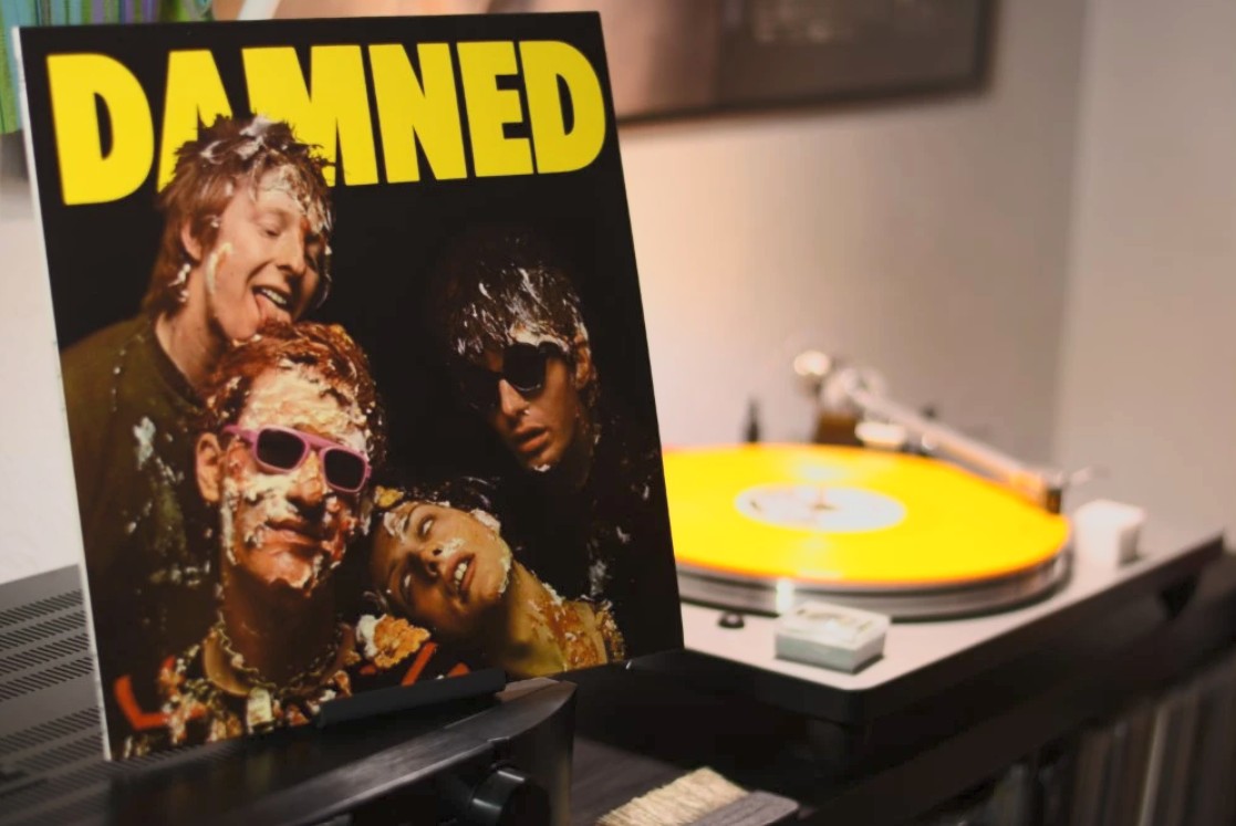 The Damned – Damned Damned Damned
1977/2016
#Vinyl #NowSpinning #NowPlaying #VinylRecords