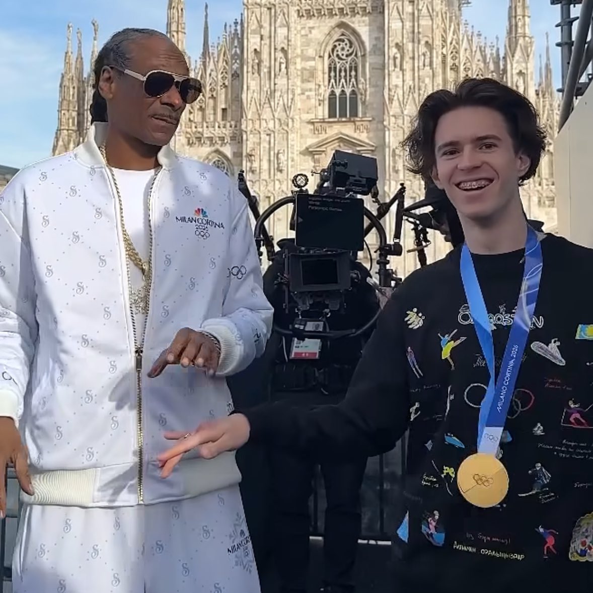 sasha 🦈 tweet media