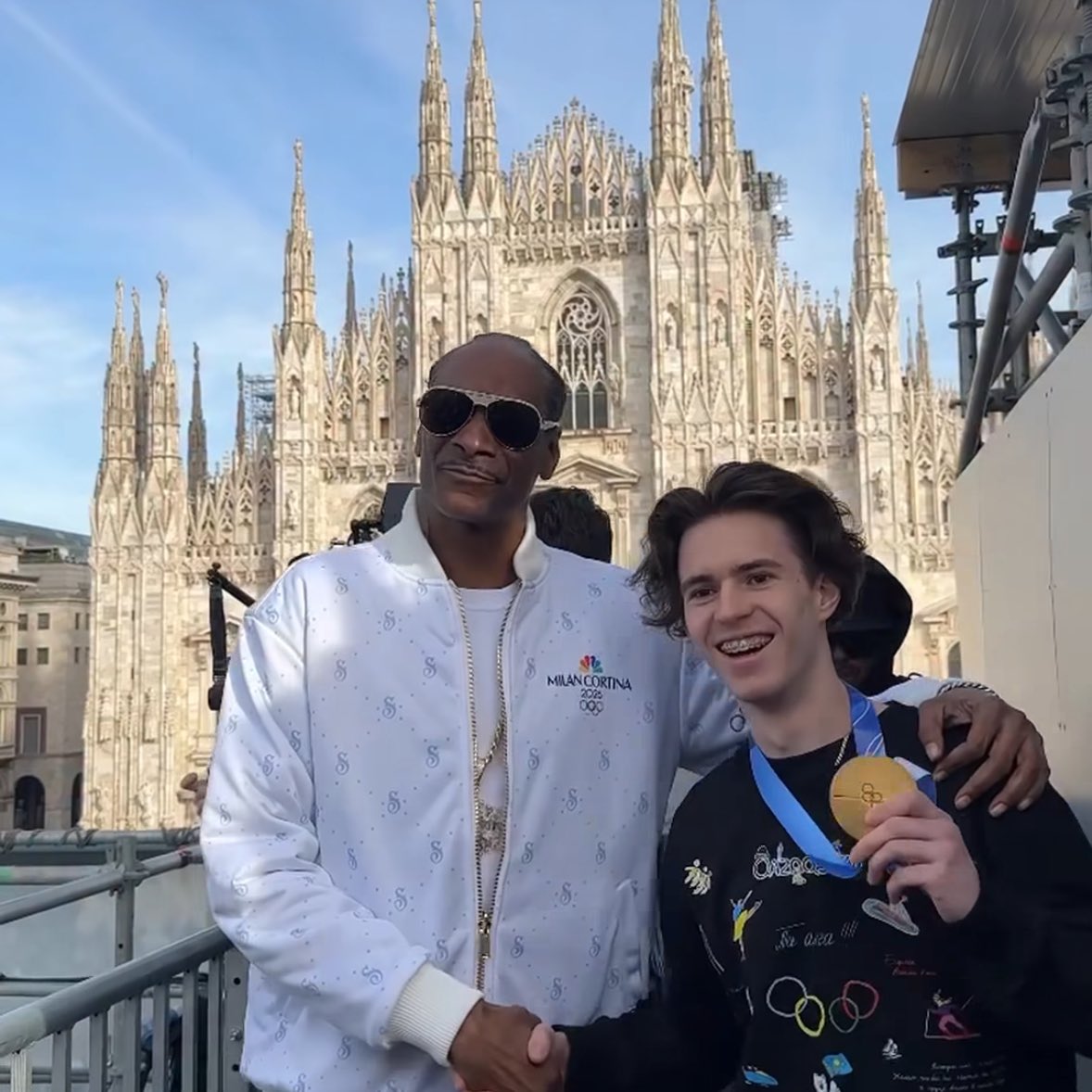 sasha 🦈 tweet media