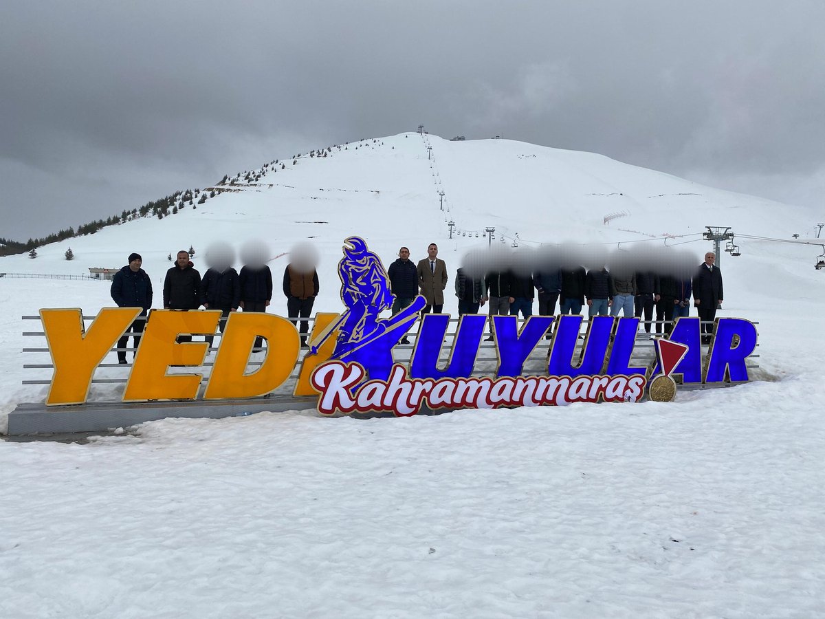 KahramanmarasDS's tweet photo. Müdürlüğümüz ile Kahramanmaraş Büyükşehir Belediye Başkanlığı, Onikişubat Belediye Başkanlığı ve Kahramanmaraş Esnaf ve Sanatkarlar Odaları Birliği iş birliğiyle yükümlüler ve personelin katılımıyla Yedikuyular Kayak Merkezi etkinliği düzenlenmiştir. 
#cte #dsdb #huseyinsk23 https://t.co/noPHsLev5i