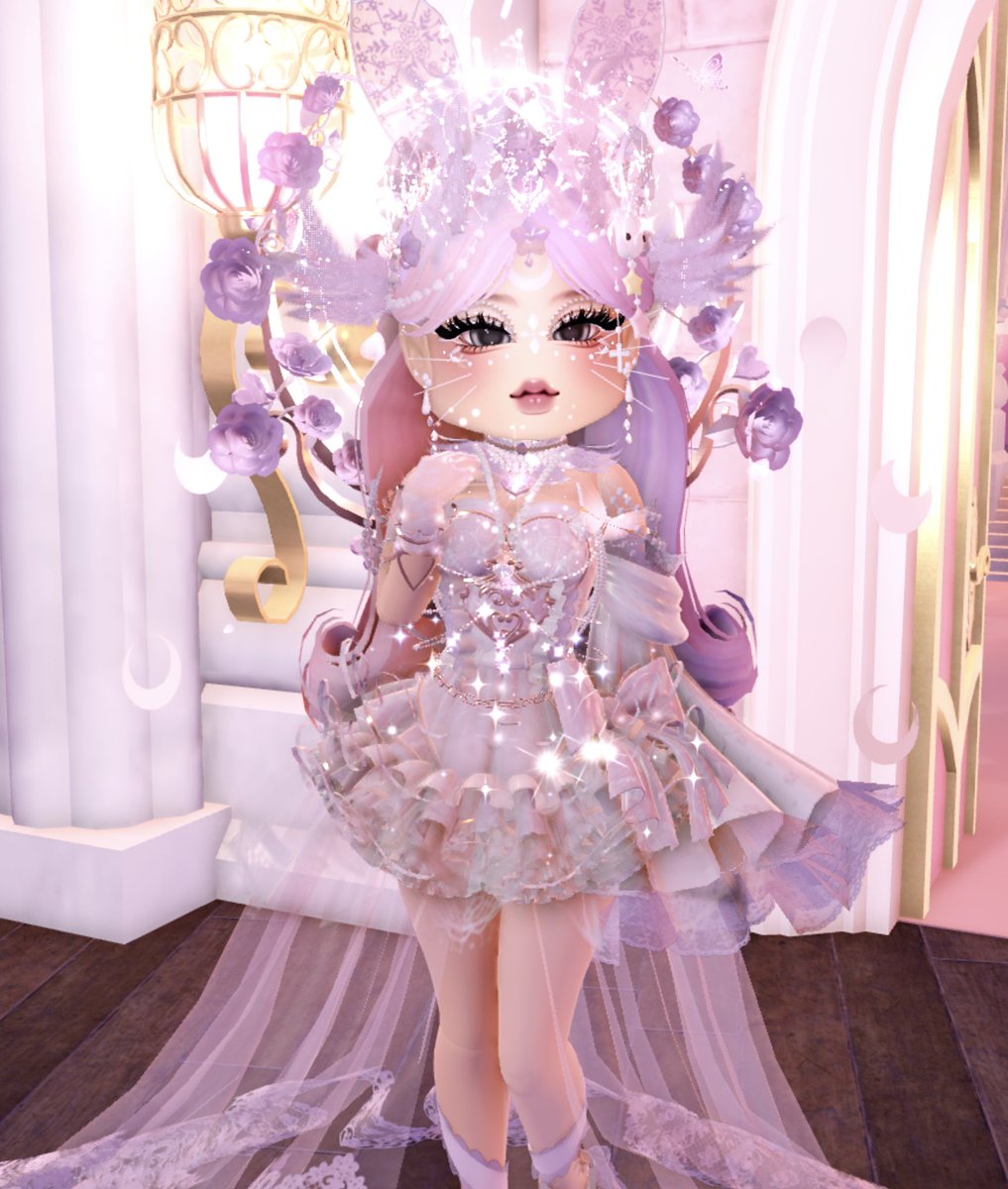 this may be one of my new favorite sets 🫶

#royalehigh