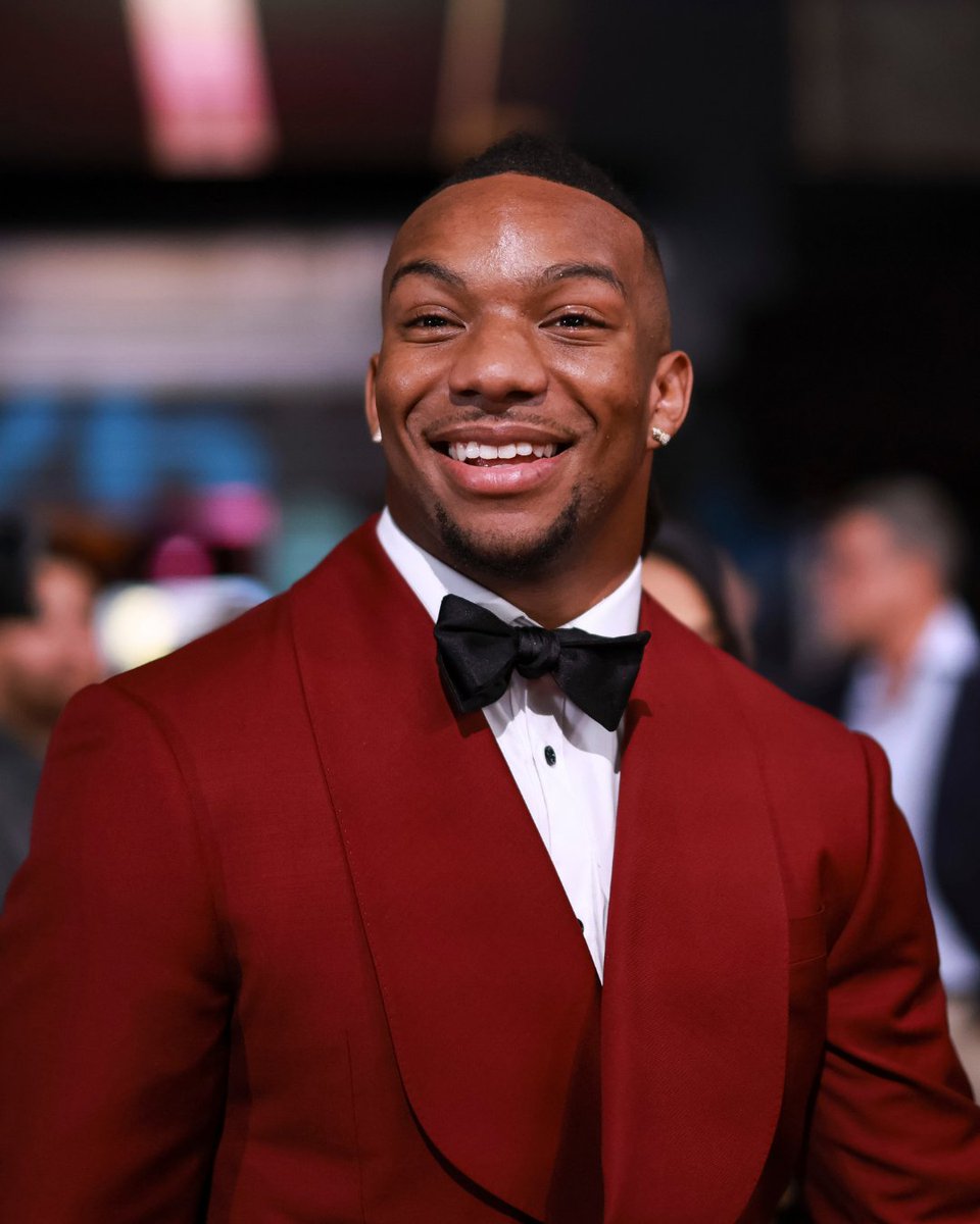 BijanRobFDN's tweet photo. Had a time at the NFL Honors 💚

#BiABlessing #NFLHonors https://t.co/G4wiqftFvd