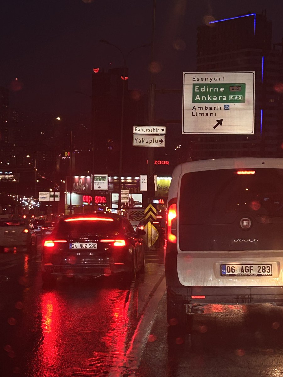 Şuraya Eds kurup yüzlerce insanın hakkına girilmesini engelleyip cezalarını kesmek bu kadar mı zor? <a href="/TrafikEgm/">EGM Trafik Başkanlığı</a>
