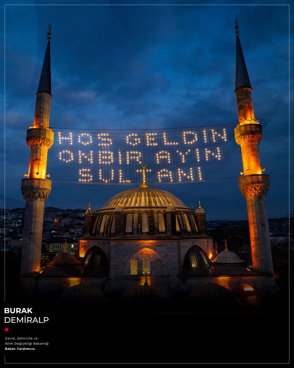İlk teravihin huzuru, ilk sahurun bereketiyle #Ramazan’a merhaba… 🌙

Bu müstesna ayın kalplerimize ferahlık, hanelerimize bolluk, milletimize ve tüm İslam âlemine hayırlar getirmesini diliyorum.

Ramazan-ı Şerifimiz mübarek olsun.