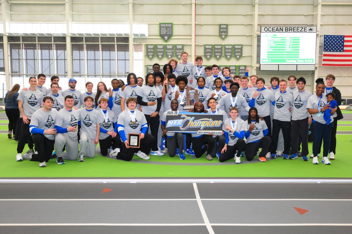 CCSU's tweet image. Double the titles, double the celebration🏆💙🔱 Men’s indoor track goes back-to-back, and the women claim their 5th indoor NEC title!

#WeAreCentral #GoBlueDevils #NEC