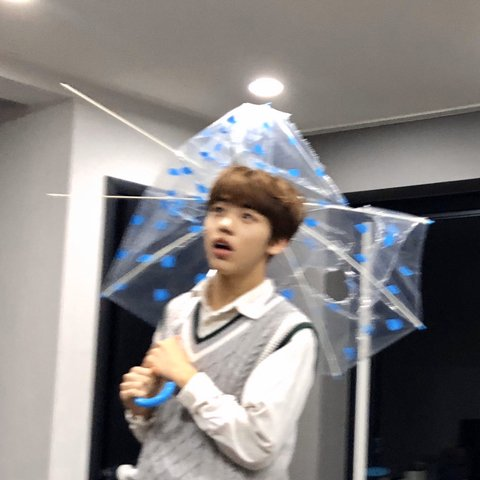 February 22 #차웅기  
6 year anniversary

Seongmin on fancafe:
"Woongki usually has a huge amount of energy
So people want to see Woongki being calm for a change

Woongki is almost never calm

But here are a few rare times when Woongki is calm"