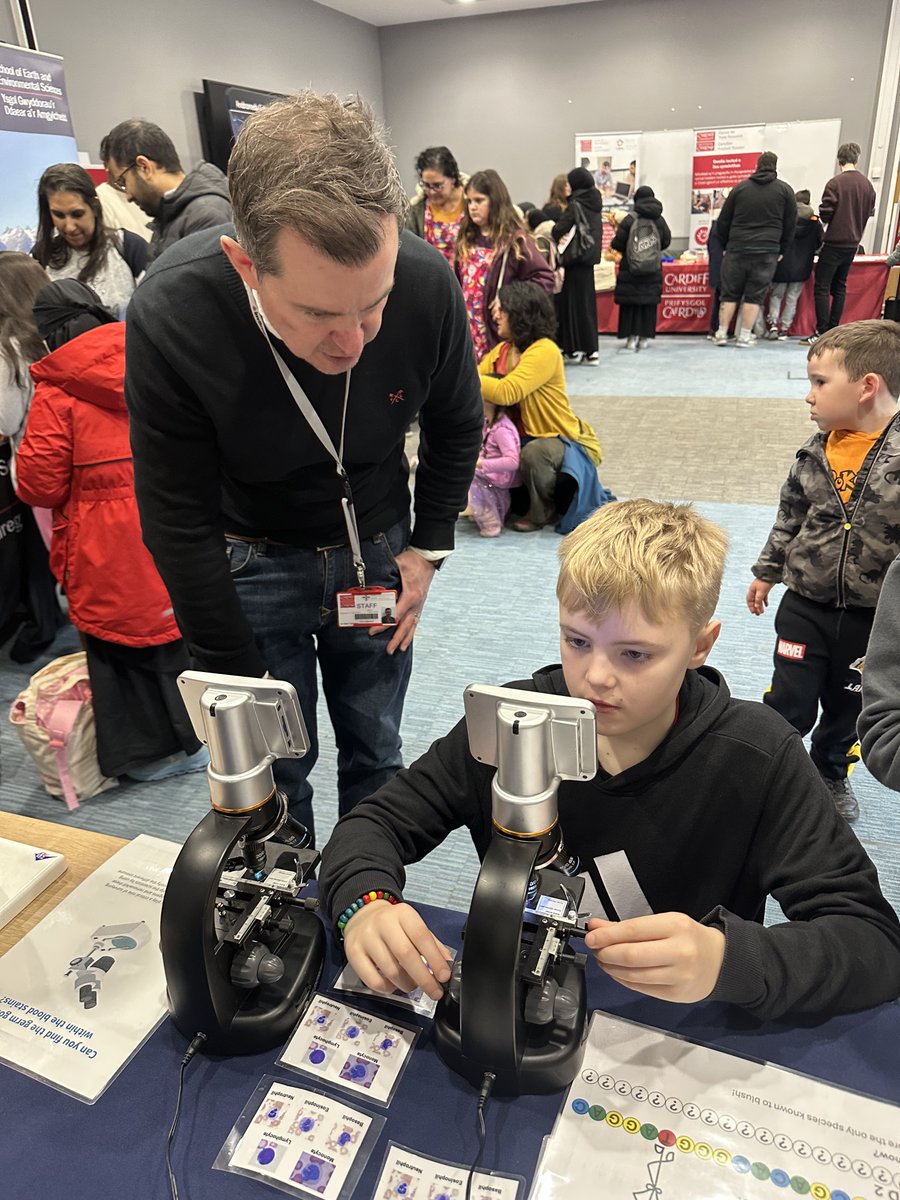 theWCRC's tweet photo. The Wales Cancer Research Centre (@theWCRC) had a fantastic time at #BeAScientist on Monday! 
So inspiring to see so many children excited about science - they loved our DNA bracelets and anatomical body Ted! Thanks to our brilliant researchers for making it happen 🙌 https://t.co/Ncv9vewrfZ