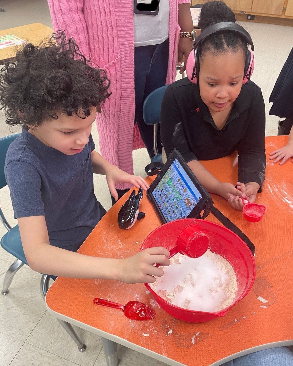 Colonial Intermediate Unit 20 tweet media