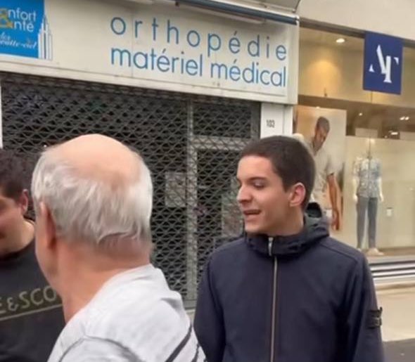 Après Jacques-Elie Favrot, un second assistant du député Raphaël Arnault interpellé dans l’enquête sur le meurtre de Quentin. Il est fiché S et avait été embauché à l'Assemblée sous pseudonyme. (MàJ)

 fdesouche.com/2026/02/18/lyo…