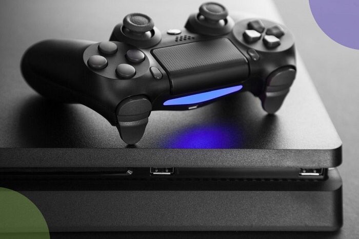 CostaNoticiasTV's tweet photo. Consolas PlayStation y Xbox: cuáles aún valen la pena comprar https://t.co/8BWFc4C2AK https://t.co/77IY6sCZ9p