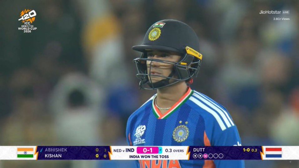 DebuggingLife23's tweet image. 0(1) vs USA.
0(5) vs PAK.
0(3) vs NED.

Total Runs in T20 Worldcup26 =0.

THREE CONSECUTIVE DUCK FOR ABHISHEK SHARMA 🤯

#AbhishekSharma #T20WorldCup2026