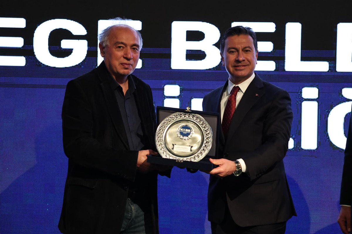 Paleosismolog's tweet photo. 17.02.2026 günü #İzmir'de "İzmir'de Afet" temalı kent Söyleşisi'ni düzenleyen, etkinlik süresince kusursuz organizasyon, her aşamasında gösterilen özen ve misafirperverlik için başta

*Kıyı Ege Belediyeler Birliği ve Muğla BB.Bşk. Sn Ahmet Aras

*İzmir BB Bşk. Sn. Dr. Cemil Tugay https://t.co/u5UD1X7kpQ