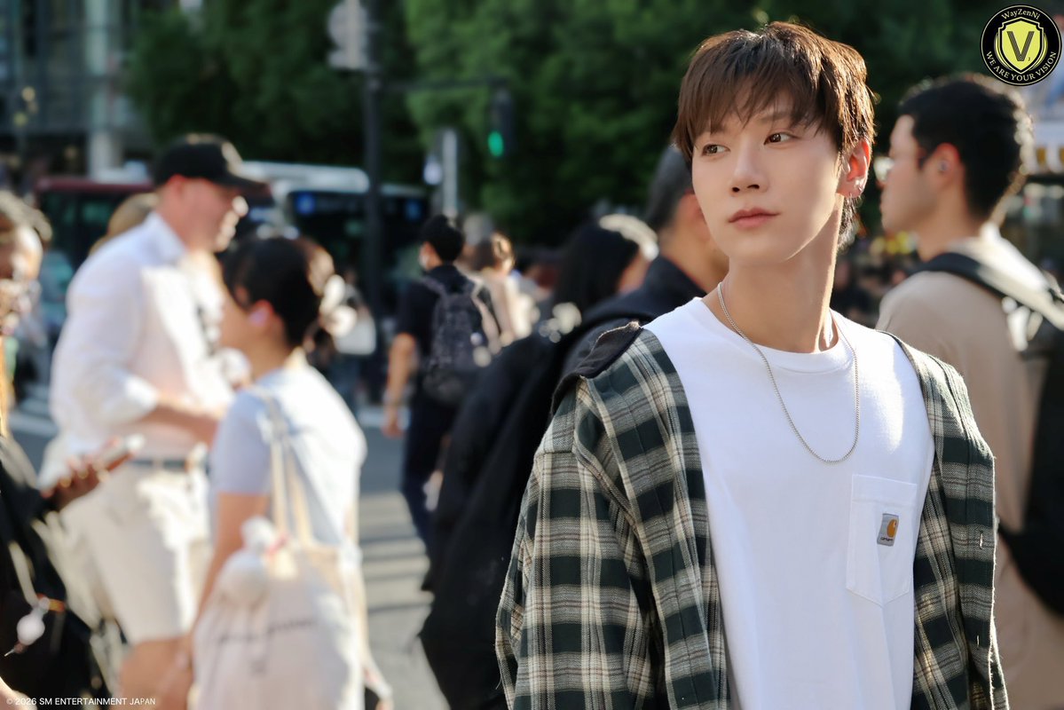 น้องเตนรูปนี้อย่างกับพระเอกซีรีส์ ฮือ ๆๆๆ อยากเห็นเตนเล่นซีรีส์😭