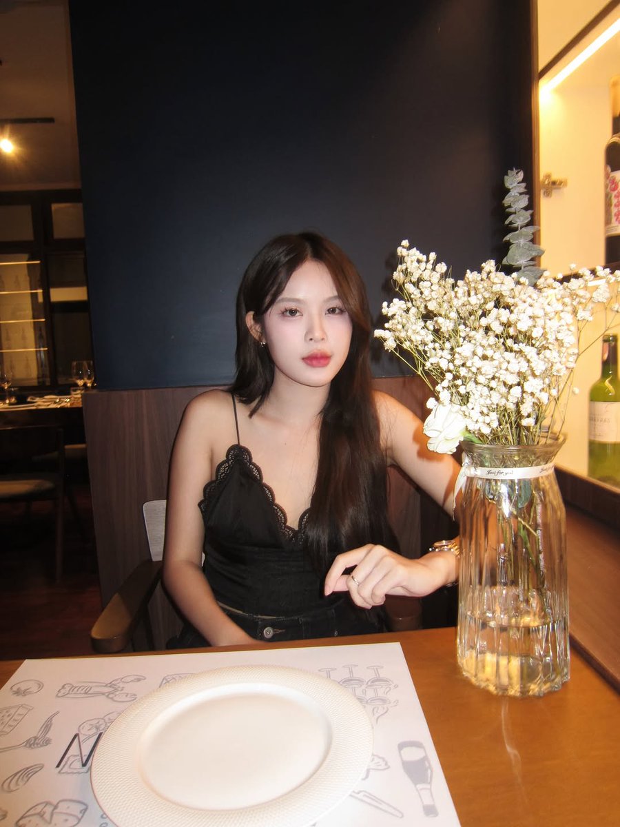 MOBYE_Fanbase's tweet image. มาแว้ววว ภาพเซ็ต Valentine dinner with เดอะแก๊งค์ คนสวย อาหารน่ากิน ครบสูตร

#MOBYE