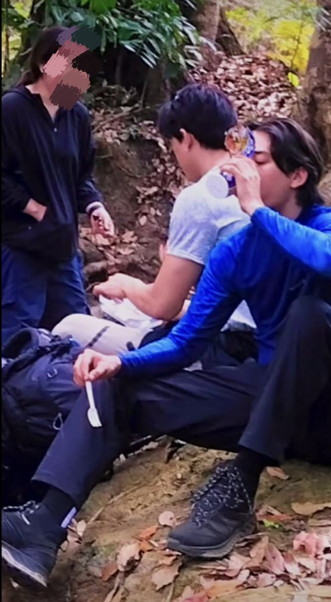 SPBQ_'s tweet image. 144p กูยังจะกลายร่างเป็นลิงเลย

#JossGawin