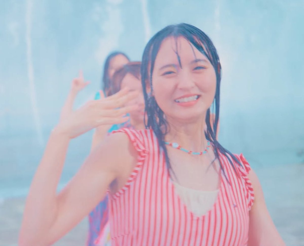 asuka_noginogi's tweet image. ジャンフラのMV楽しいよね~🌸
洗う部に所属してる4期生だったね(笑)
最後はみんなズブ濡れになるっていう😊🎶
さくちゃんもお疲れ様～🌸
#sakutalk