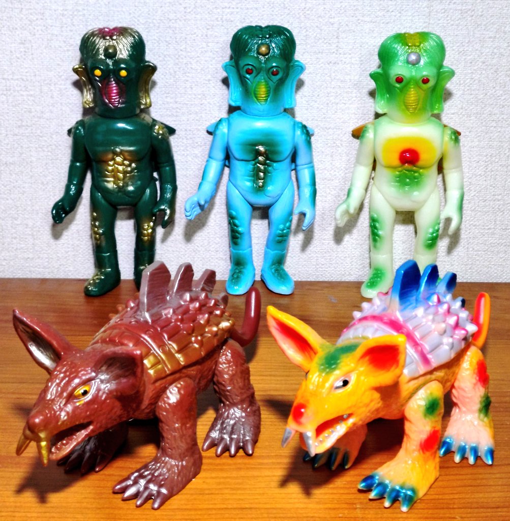 今日はロボネズ&メシエ星雲人の日らしいので過去の全復刻を