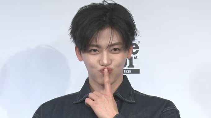 NCT JAEMIN 

大切なのは「自分らしさ」　
デニムセットアップでバッチリ決める

⬇️記事はこちら📝
news.yahoo.co.jp/articles/8b707… 

#NCTDREAM #JAEMIN
