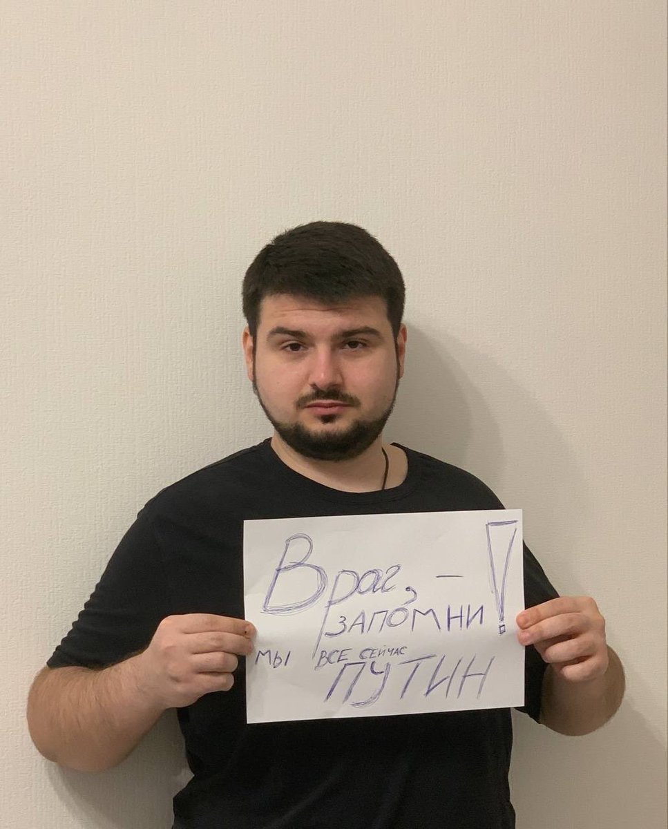 Anna Devinora tweet media