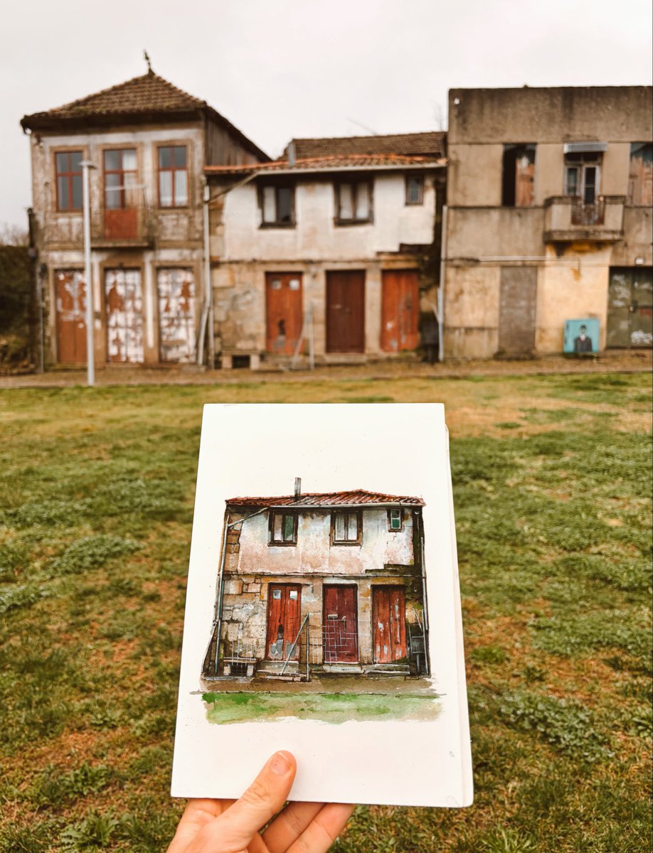 Painting Portuguese Houses
Vila Real