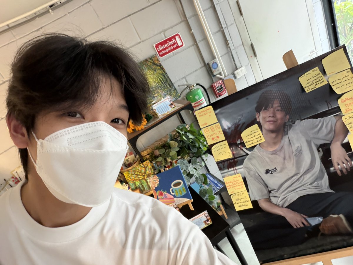 jimmy_jimmoi's tweet photo. ขอบคุณสำหรับทุก Birthday Project เลยนะครับ 😁
#26thHappyJimmyDay https://t.co/DwVDLSrGWH