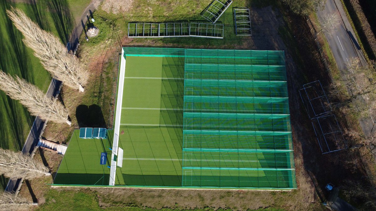 ELL_Ltd's tweet photo. A fantastic project to be part of and thank you to everyone @ArdinglyCollege . Delivering an 8 lane cricket practice facility on challenging, flood-prone ground required exactly the kind of collaboration and forward thinking approach from all involved #Cricket #CricketFever #ECB https://t.co/7yAgjFHGuz