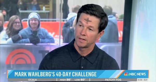 catholicpat's tweet photo. Who’s ready for Mark Wahlberg’s 40 Day Challenge https://t.co/6whoCXGze1
