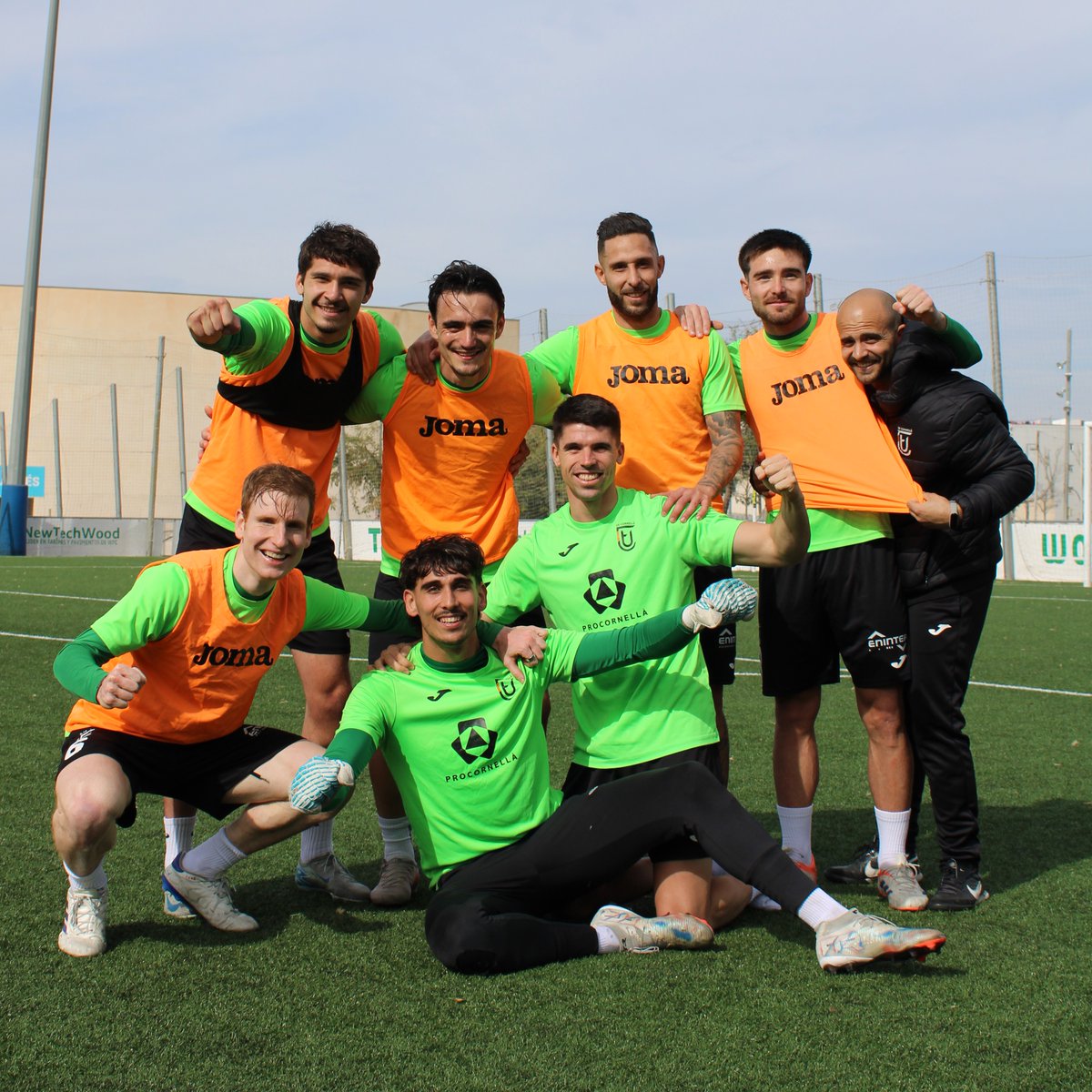 𝐋𝐨𝐬 𝐜𝐡𝐚𝐯𝐚𝐥𝐞𝐬 💚