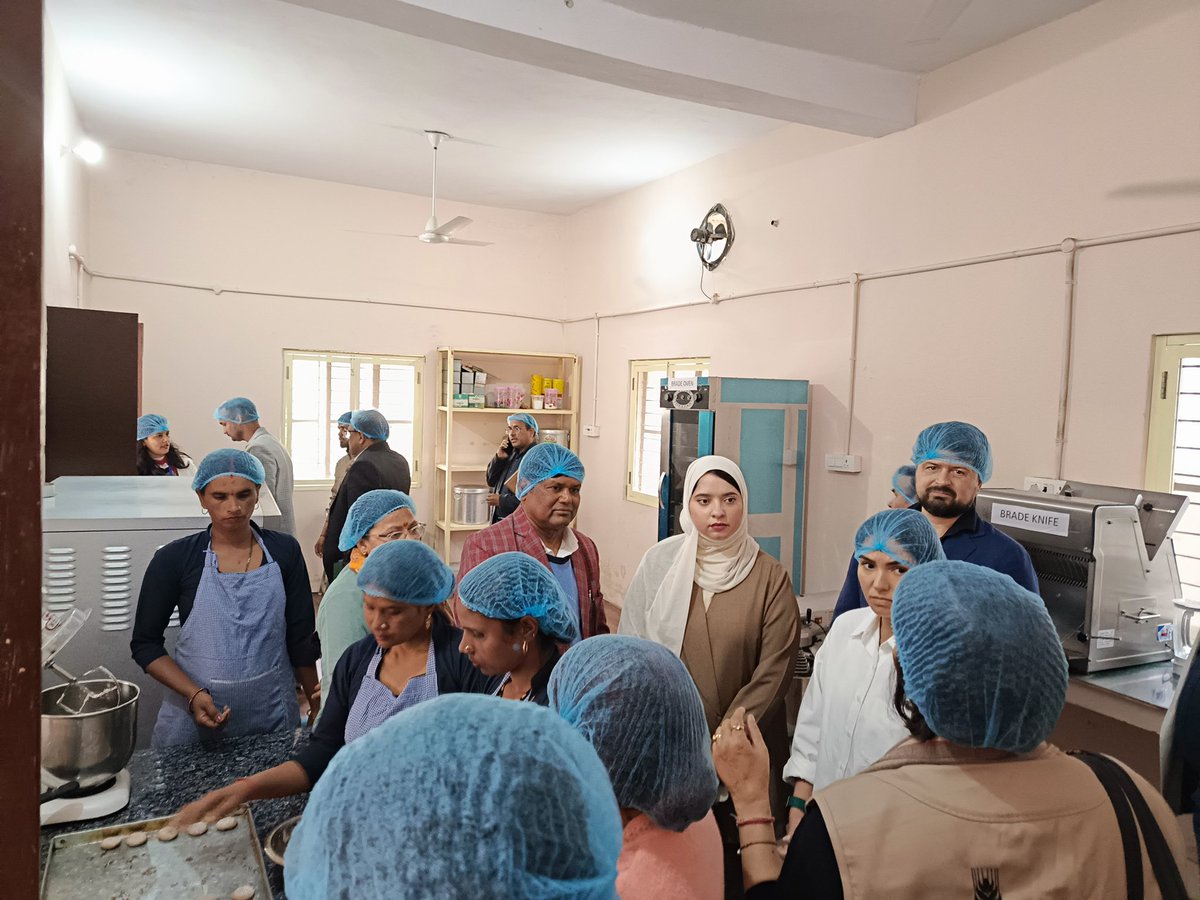 REAPUttarakhand's tweet photo. A delegation from the International Affairs Office at the Presidential Court of UAE visited Uttarakhand to observe REAP’s community-led livelihood model and interact with CLF members &amp; women entrepreneurs.
@IFADAsia 
@IFAD https://t.co/ENFFnUz2gd