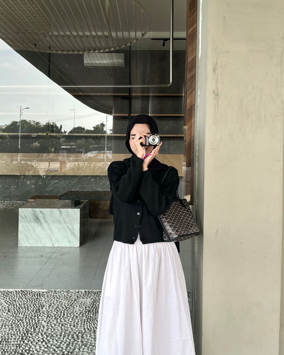 aynetth's tweet photo. fav outfit inspo drop ✨🫶🖤🫧
athread— https://t.co/uiveeYFxoU