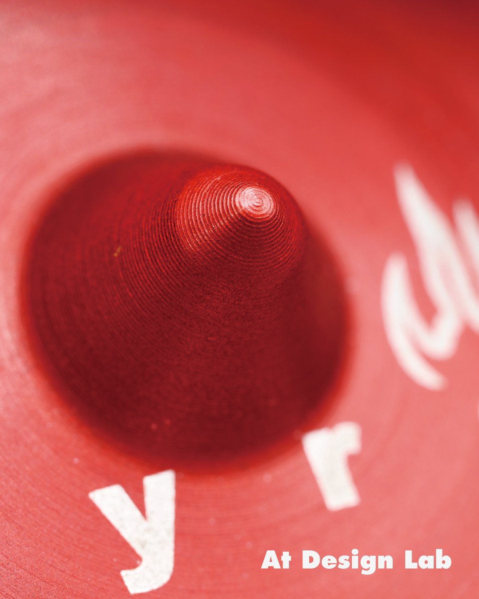 atdesigntokyo's tweet photo. We refused to dull our edges.
This sharp spike embodies the rebellious spirit we carried back then. No matter how much time passes, this "point" is the one thing we will never file down.
The flame is still burning.
#yoyo #ヨーヨー #atdesignlab #hspin #pyro20th https://t.co/IwrmqEhVE0