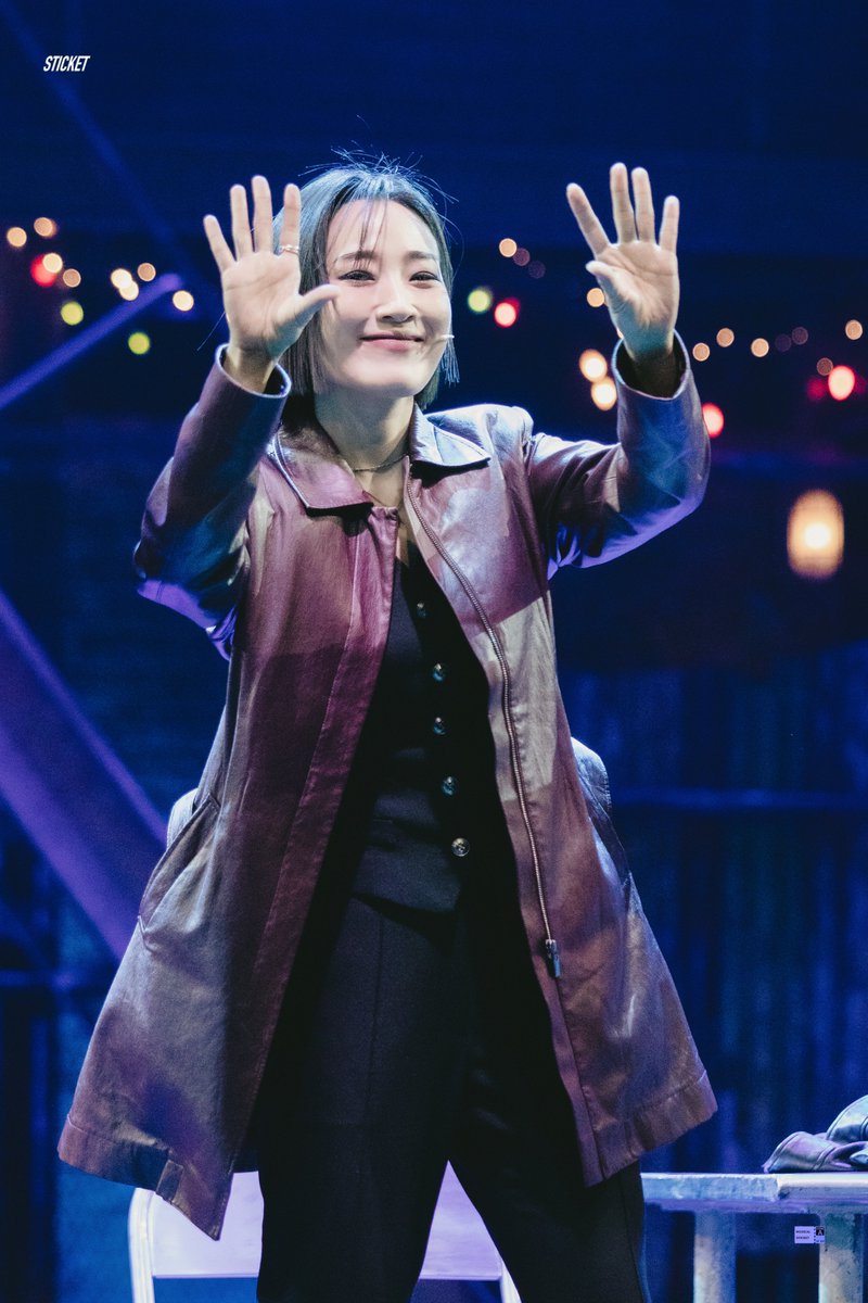 260123 뮤지컬 #렌트 커튼콜

조앤 役｜#이아름솔 배우님