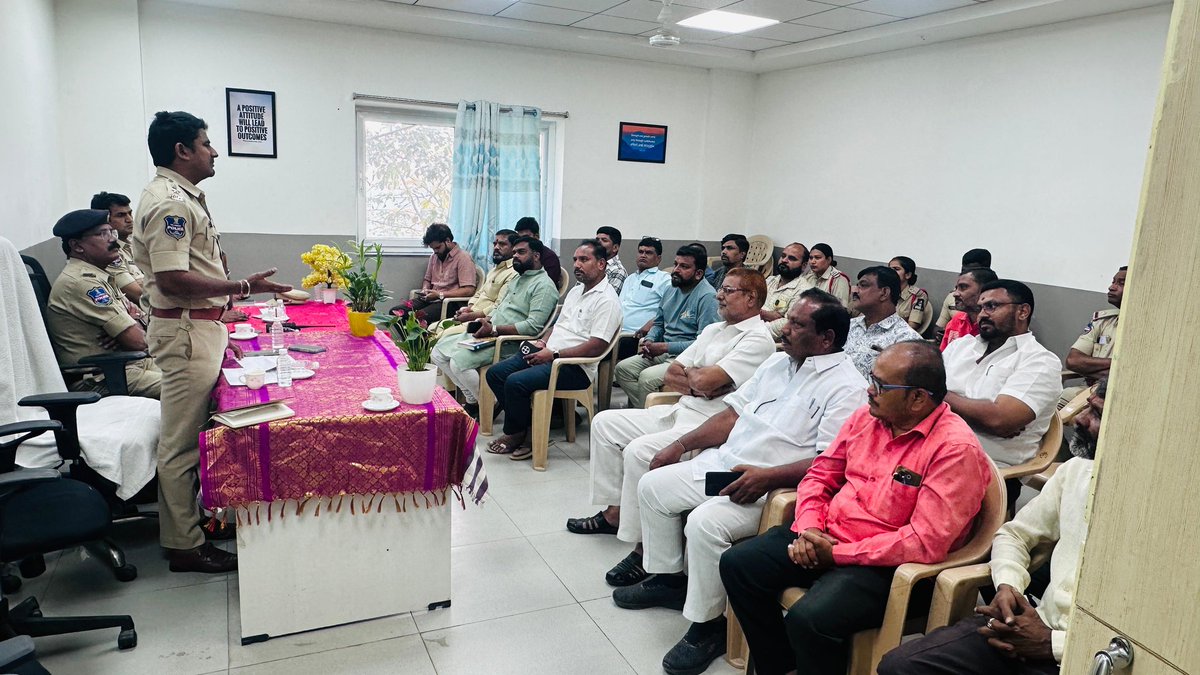 DCP Golconda (గోల్కొండ మండల డీసీపీ ڈی سی پی گولکن) tweet media