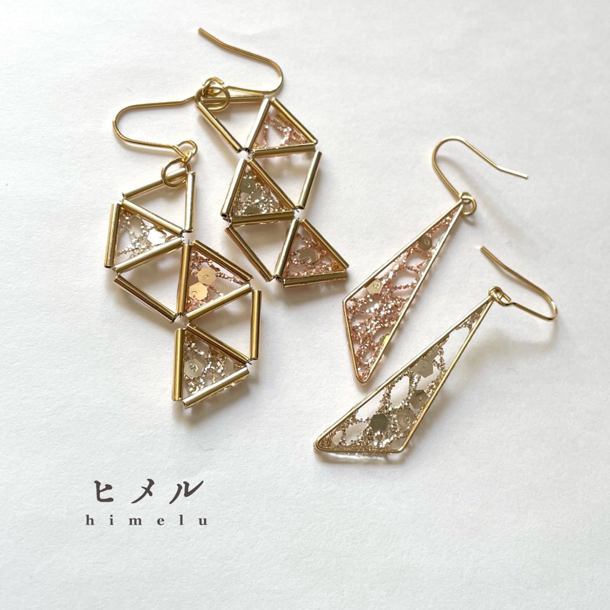 atchouchou31's tweet photo. 新しいヒメルができました！！
クラッシュ加工のメタルリボンを使ったヒメル。
角度によって細かく光を反射します。
⁡
華やかで大人の装いにも合わせやすいヒメルです✨✨✨

【出店情報】
⁡
☆2/23 COMIC CITY 福岡63 
マリンメッセ福岡　A館C11
☆2/25〜2/28 池袋駅アゼリアロード https://t.co/dswmpvYa1t