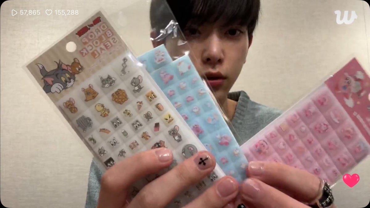 showing off his stickers again while barefaced and wearing an adorable cat sweater 

he did this for me im telling u 😞
