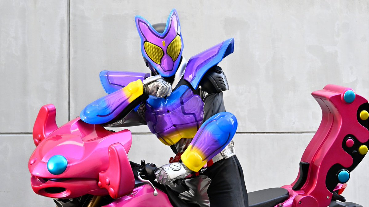 KamenRider_EN's tweet photo. Not sure if its Wednesday or I just need sugar.

#KamenRiderGavv #Tokusatsu https://t.co/GrsMhmPreb
