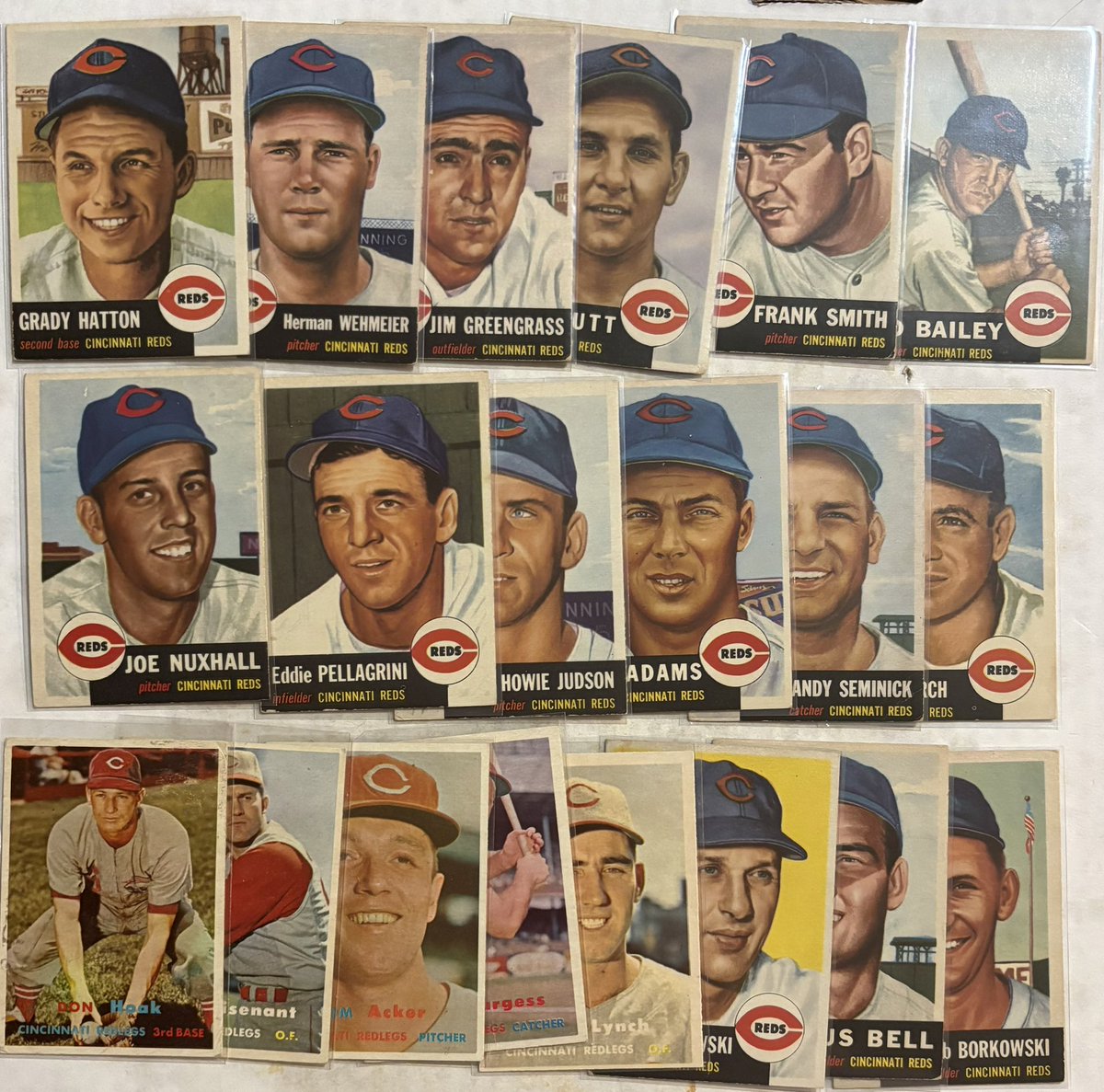 Thanks to <a href="/CardsCtb/">CTBCards</a> for some nice vintage Reds cards.  My 1953 and 1957 Rwds team sets are now close to completion.
