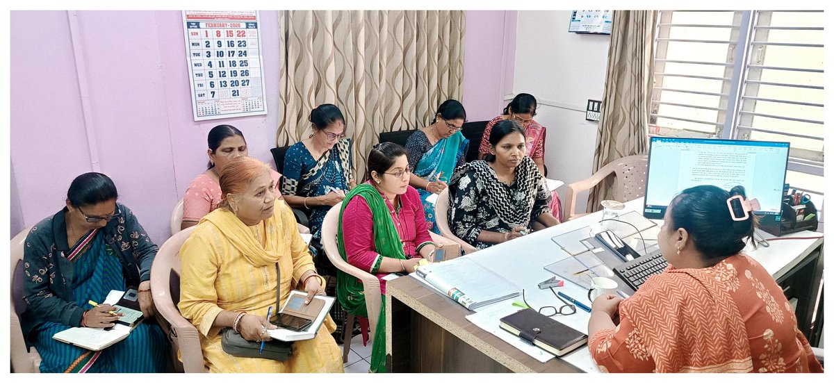DahodPo's tweet photo. #icds #dahod 
આજ રોજ જિલ્લા કક્ષાએ દાહોદ-૧,૨,૩,૪,ફતેપુરા-૧,ઝાલોદ-૧,લીમખેડા-૨ આજદિન સુધીમાં લાભાર્થીઓની નોંધણી કરવામાં નબળી કામગીરી કરેલ છે તેવા સેજાના મુખ્ય સેવિકા અને સબંધિત ઘટકોના Cdpoશ્રીને રૂબરૂ બોલાવીને વિગતવાર રીવ્યુ કરવામાં આવ્યુ. @PMOIndia @CMOGuj @Rakesh_gujIAS https://t.co/FKxEO4r0q5