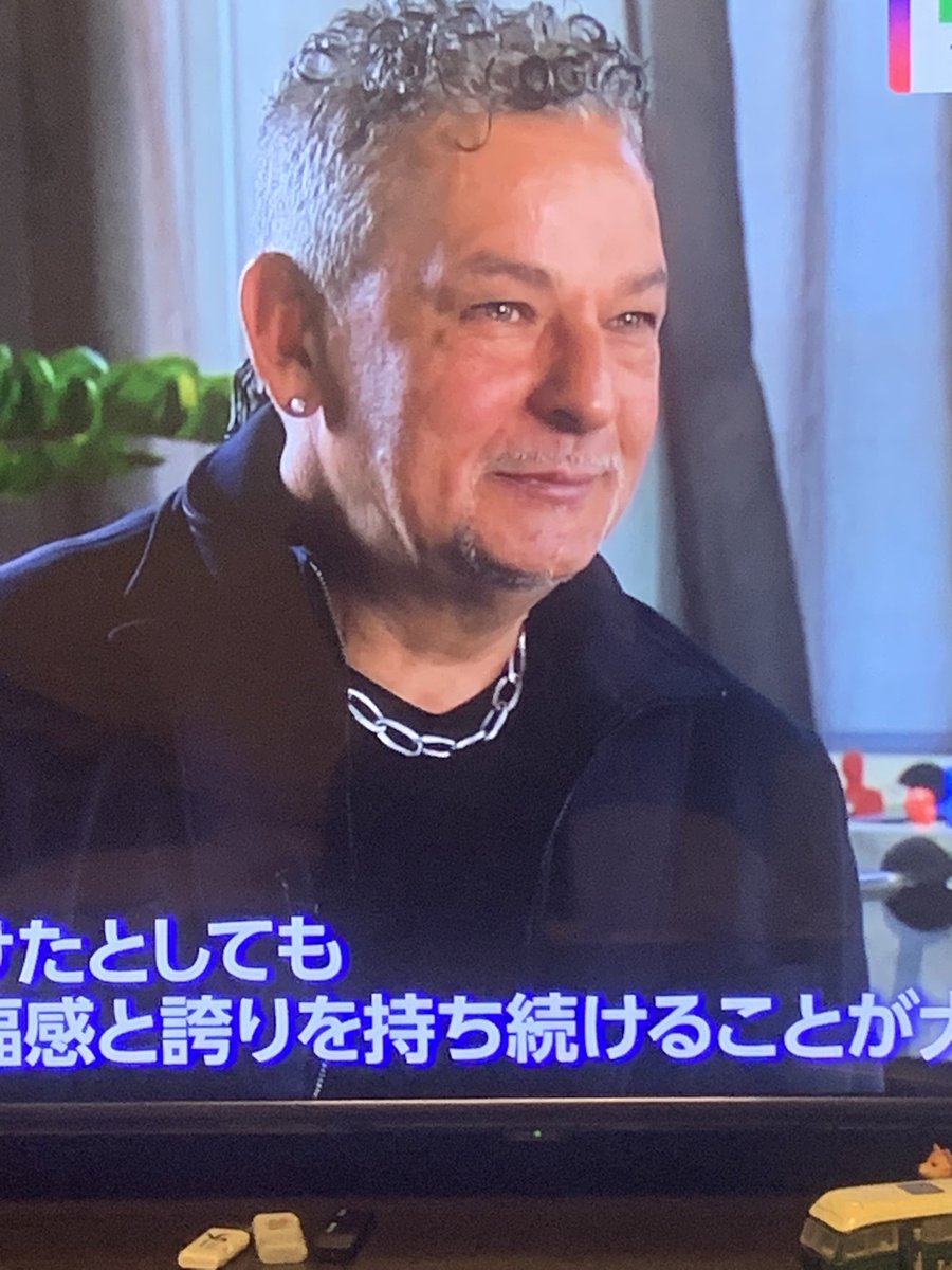 ladybump_2's tweet photo. ミラノ・コルティナオリンピックの番組を観ていたらなんとロベルト・バッジョが…
アスリートにとって勝ち負けで優劣は決められない 
最後までやり遂げることか重要だ…の意を語られていました  
今でもキラキラと眼を輝かして語る姿が素敵
高齢者ちょぴり嗚咽

世の中が平和であります様に https://t.co/QiX1CwVDRK