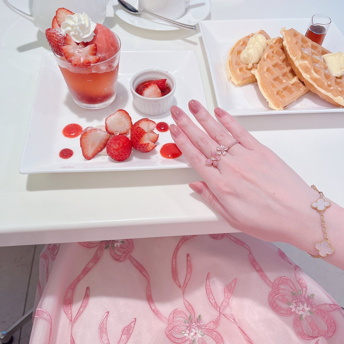 𝓑𝓵𝓸𝓸𝓶𝓲𝓷𝓰 🪡 ྀི tweet media