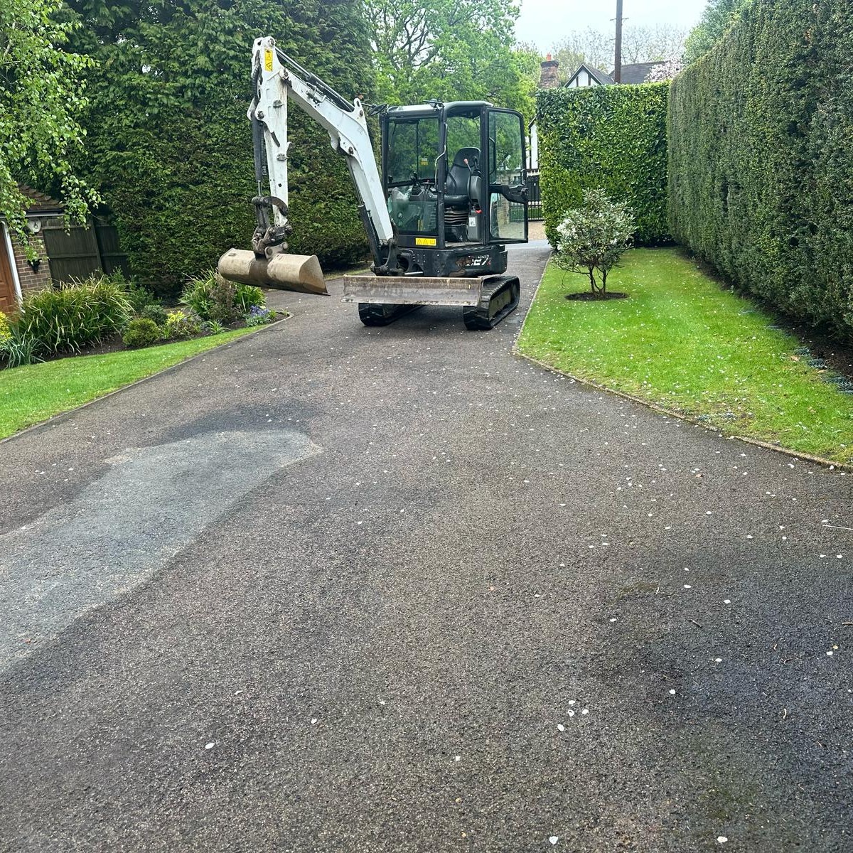 Crown Paving tweet media