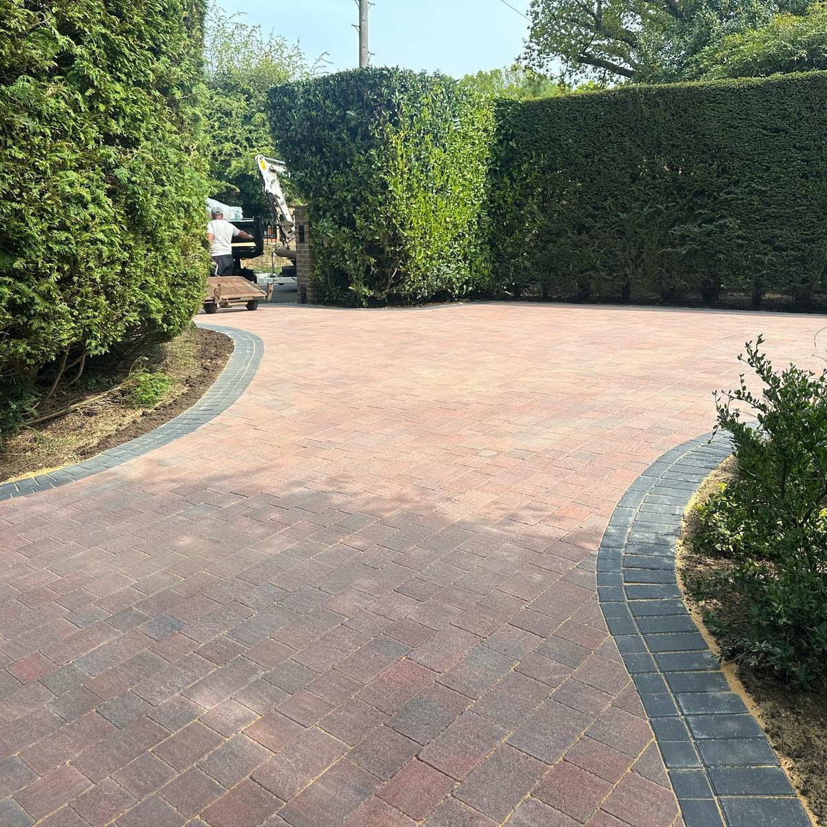Crown Paving tweet media