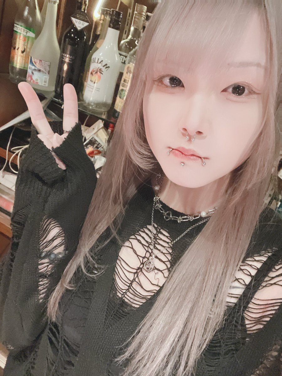 ロフバーOPEN💡

なんだか今日は風が強い〜
気をつけていらしてね😌

まりりんがいけるとこまで
全人類をお待ちしております🫶

今週の日曜ロフツーは私いないので
その分も遊ぼー💥💥