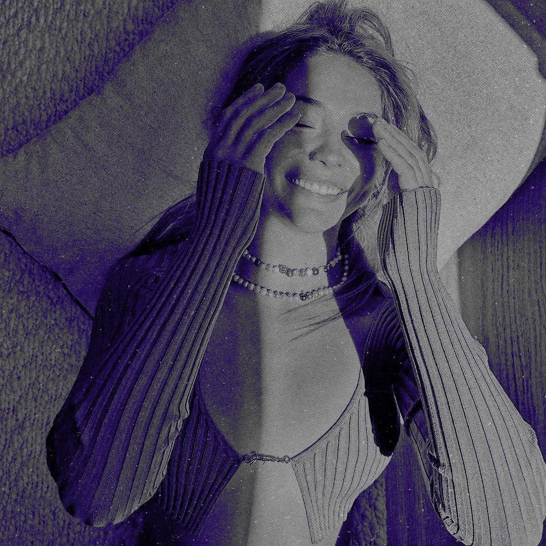 𝐒͟𝐀͟𝐑͟𝐀͟𝐇͟. tweet media