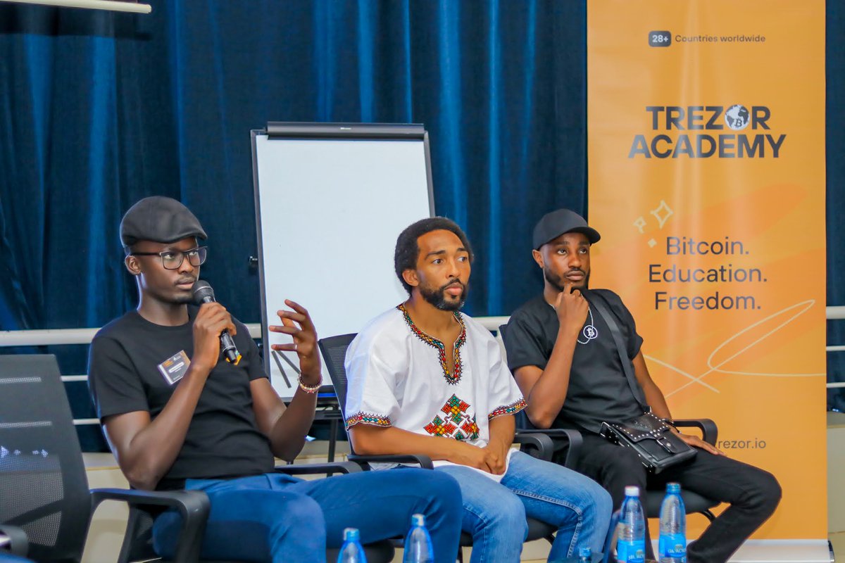 Trezor Academy tweet media